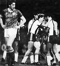 Saints celebrate Scanlon's goal